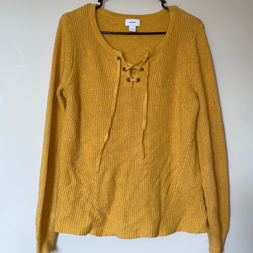 Old Navy sweater